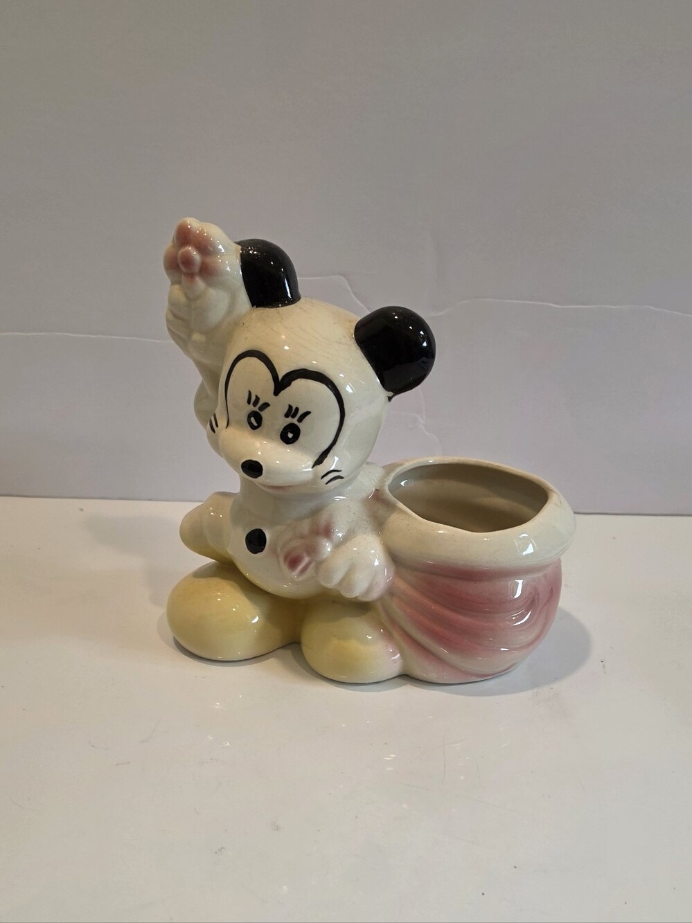 Vintage Ceramic Walt Disney Minnie Mouse Planter